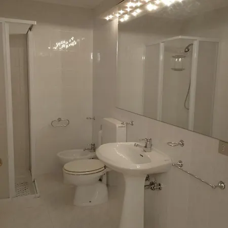 - Orchidea Apartment Grado